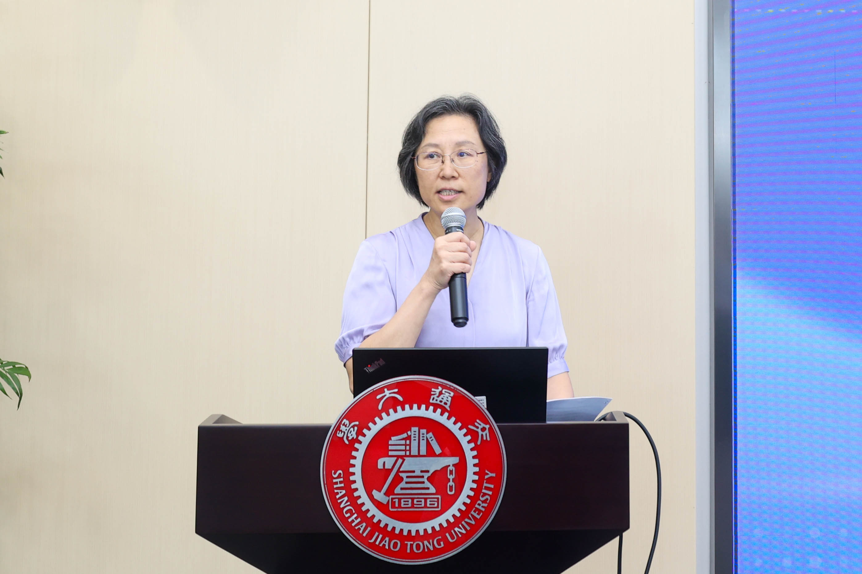 1694411375710971.jpg 福利姬
副教务长 吴静怡 (2).JPG