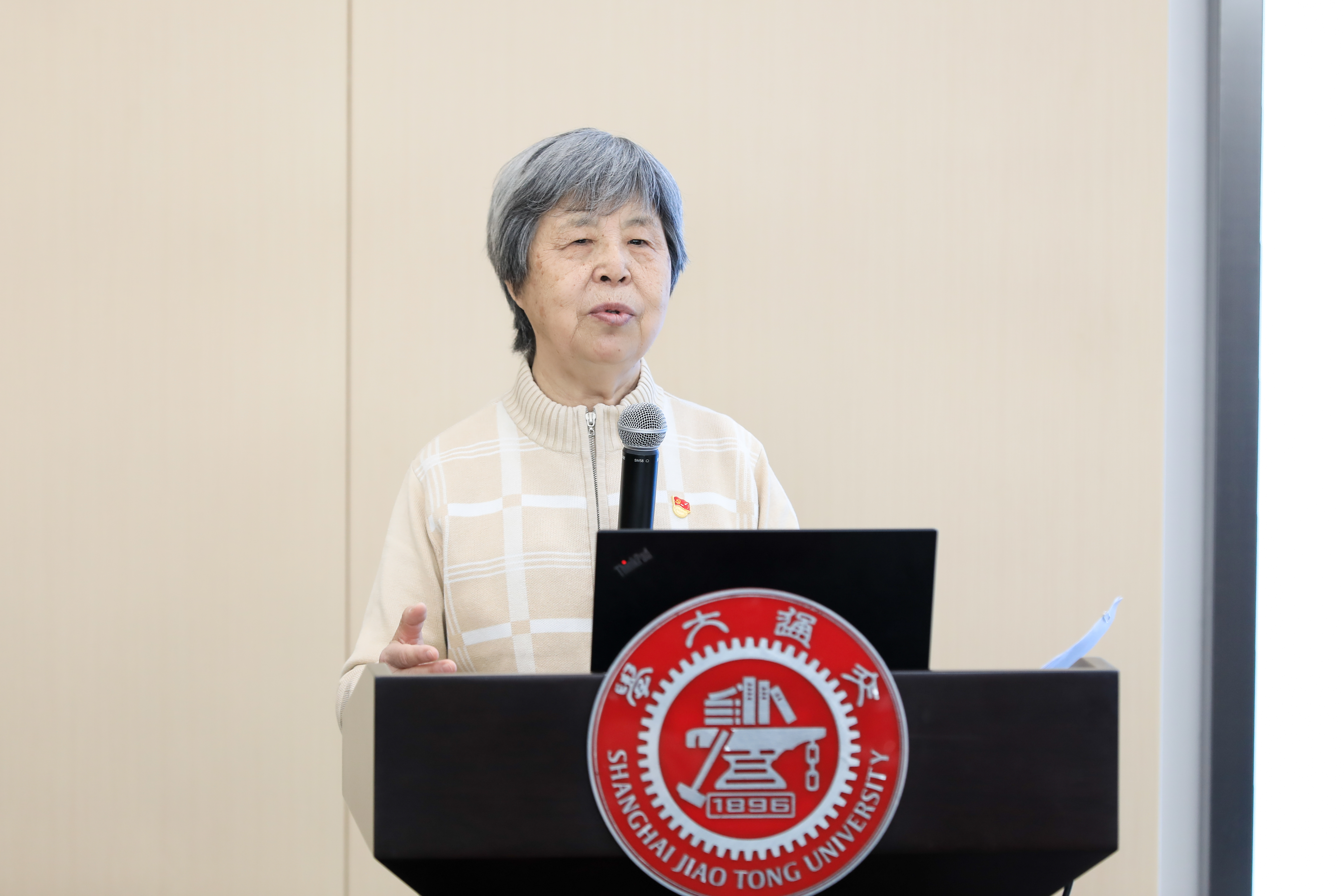 1703761271132413.jpg IMG_1102.jpg