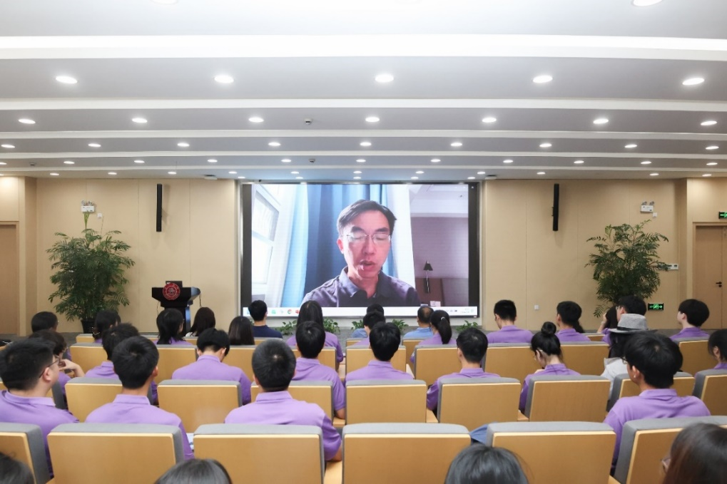 1720628290761342.png 图片2.png